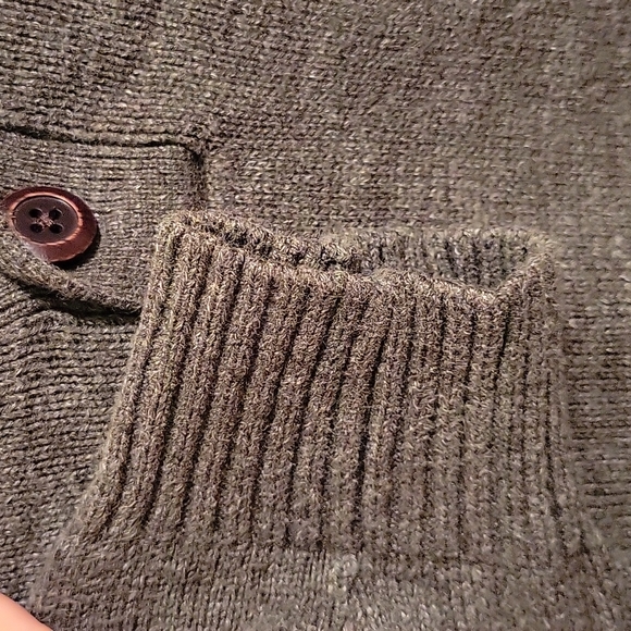 Green Mock Neck Sweater GH Bass - Picture 5 of 6